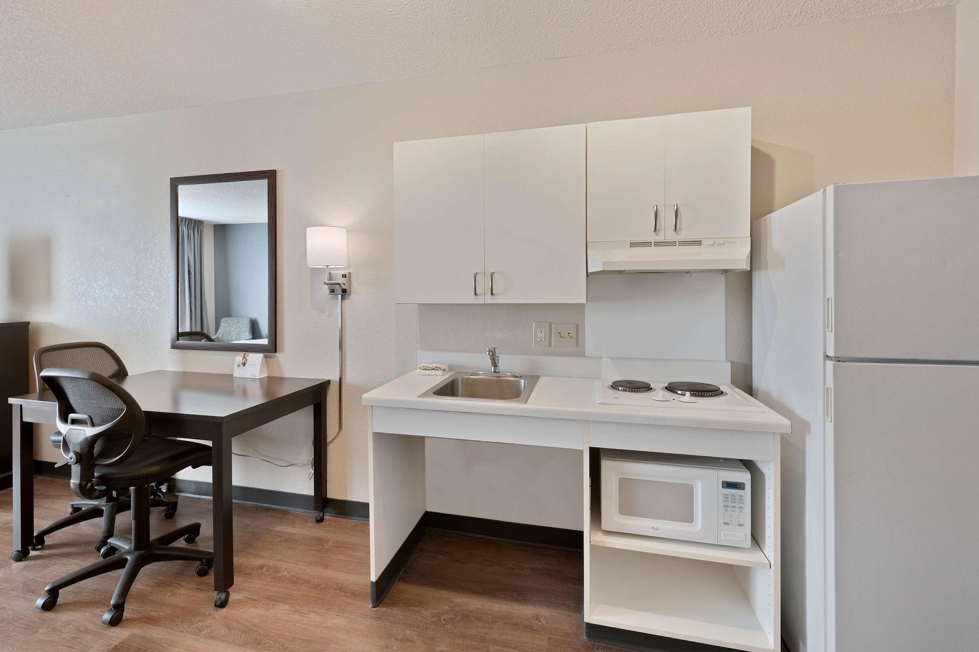 Extended Stay America Select Suites - Charlotte - Tyvola Rd Exteriör bild