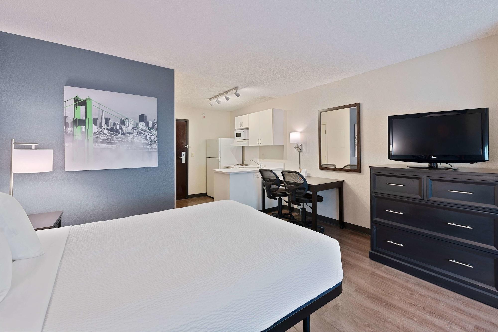 Extended Stay America Select Suites - Charlotte - Tyvola Rd Exteriör bild