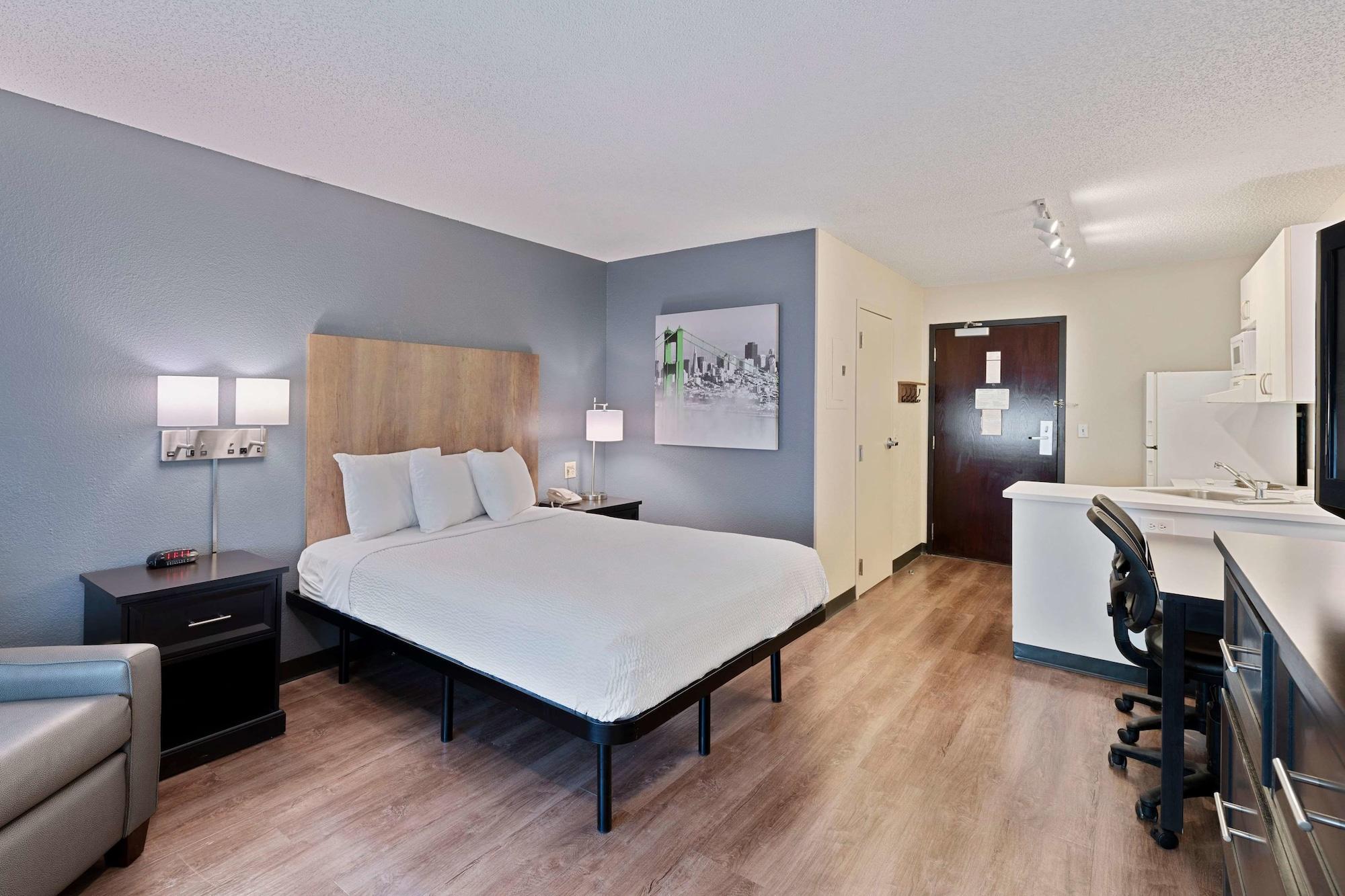 Extended Stay America Select Suites - Charlotte - Tyvola Rd Exteriör bild
